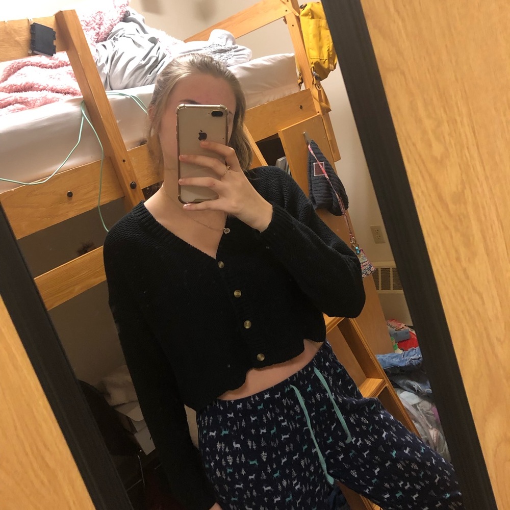 black cropped sweater